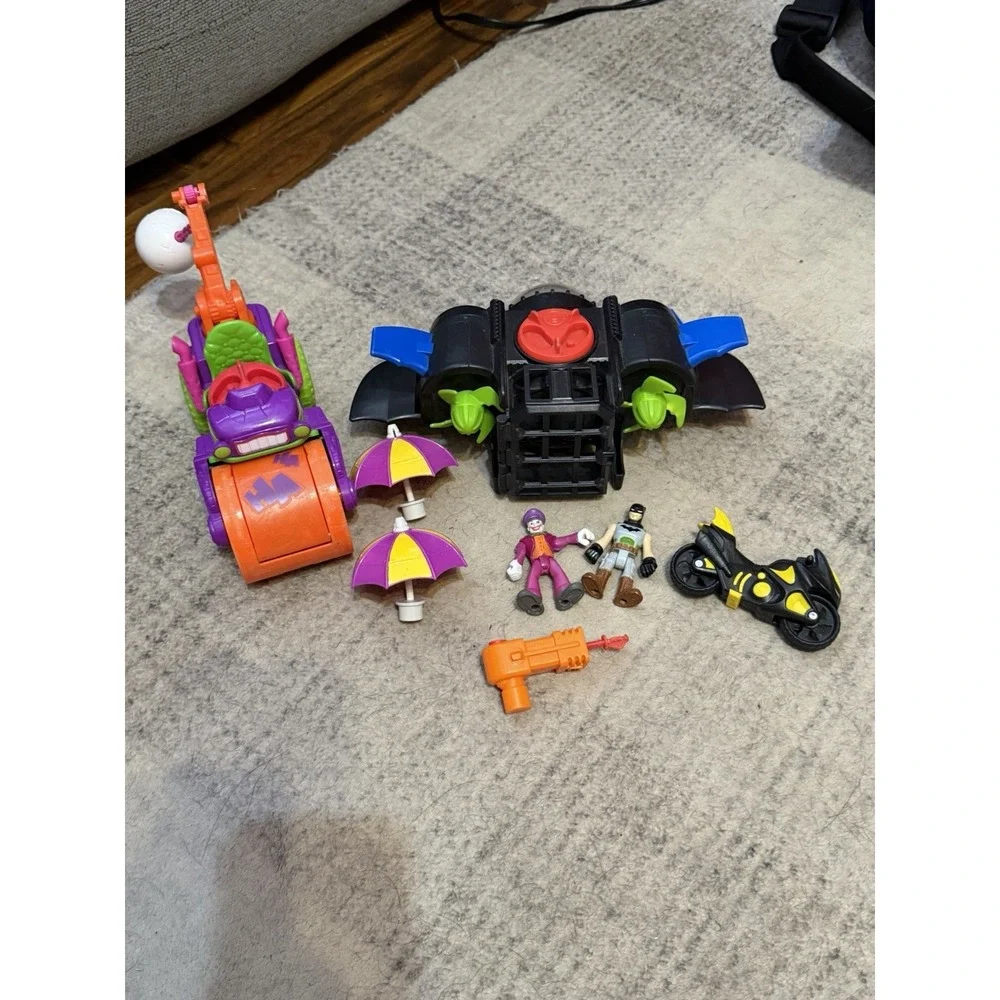 Imaginext DC‎ Super Friends Batman Joker Vehicle Lot Batwing Joker Steam